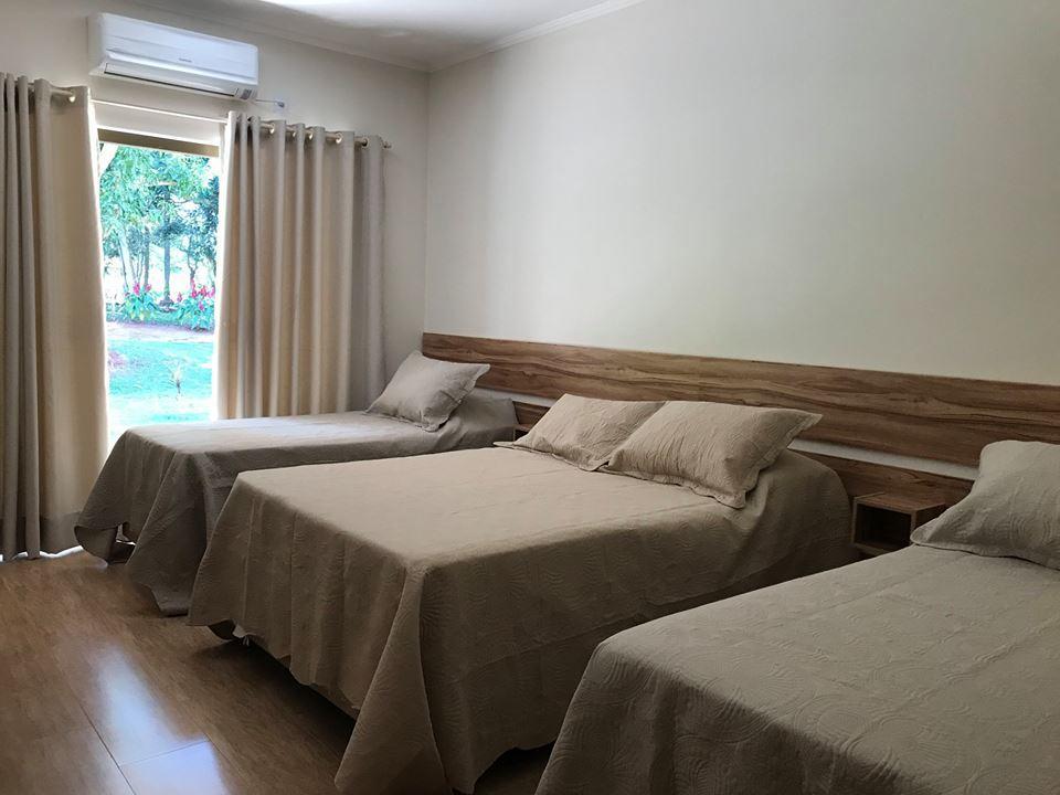 אווארה Hotel Kaeru מראה חיצוני תמונה