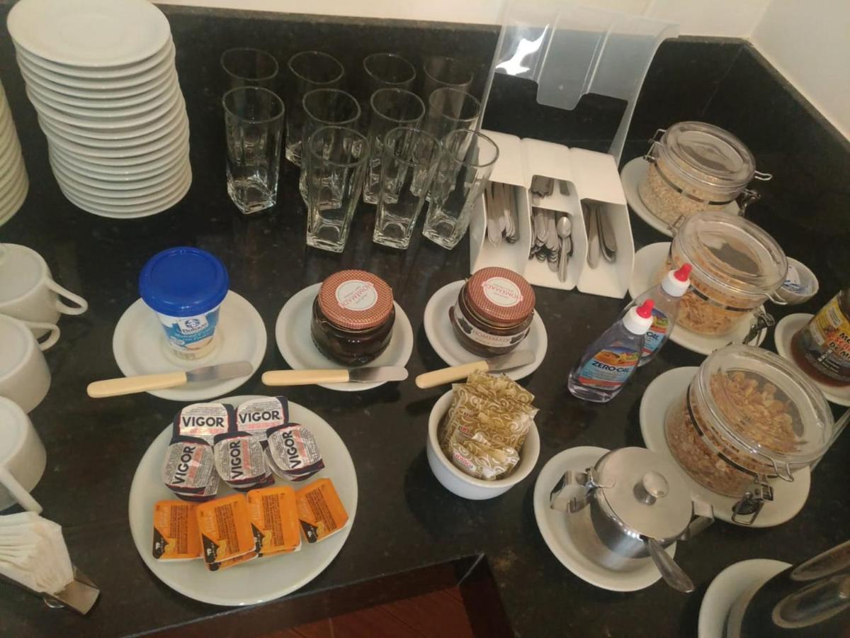אווארה Hotel Kaeru מראה חיצוני תמונה